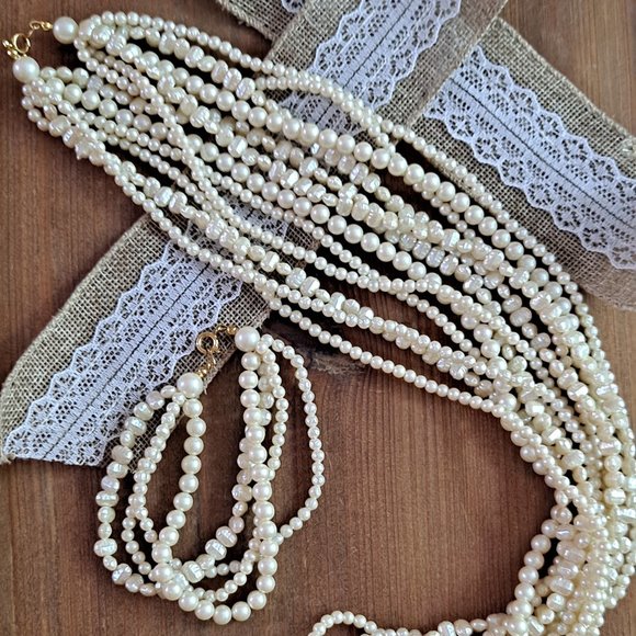 Vintage Trifari Freshwater Pearl Necklace and Bracelet Set